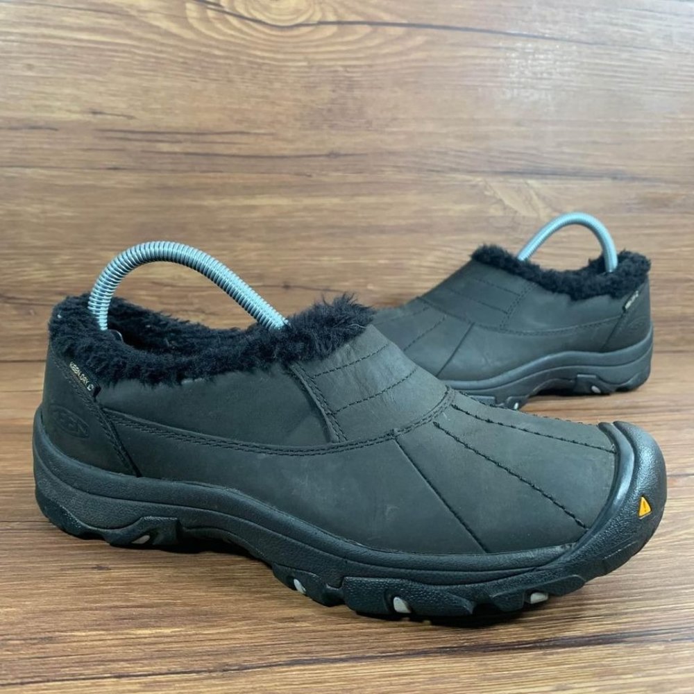 Keen Loveland Slip Black Leather Fleece Lined Sneakers Women’s Size 9